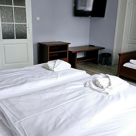Holiday Home In Kolczewo With The Private Pool 220 Qm Екстер'єр фото