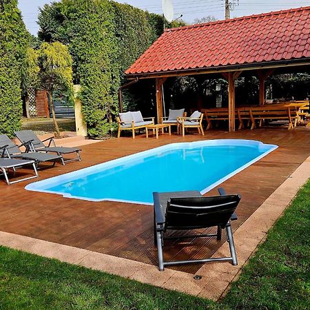 Holiday Home In Kolczewo With The Private Pool 220 Qm Екстер'єр фото